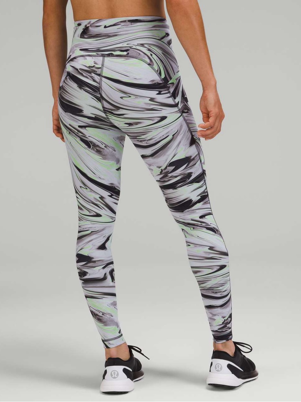 98. Lululemon Swift Speed High-Rise Tight size 4 NWT